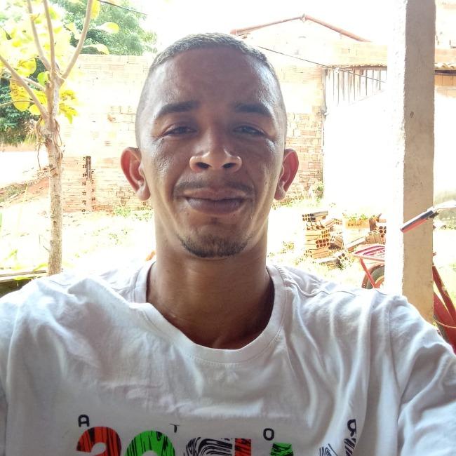 ROSIVAN SANTOS MORAES