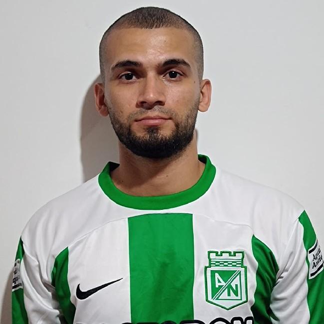 MAURICIO HOYOS #8