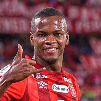 Larry Angulo 🇨🇴