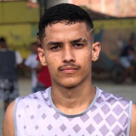 JOAO WICTOR CARVALHO CASTRO