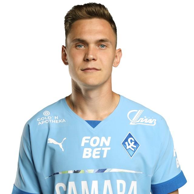 Roman Ezhov