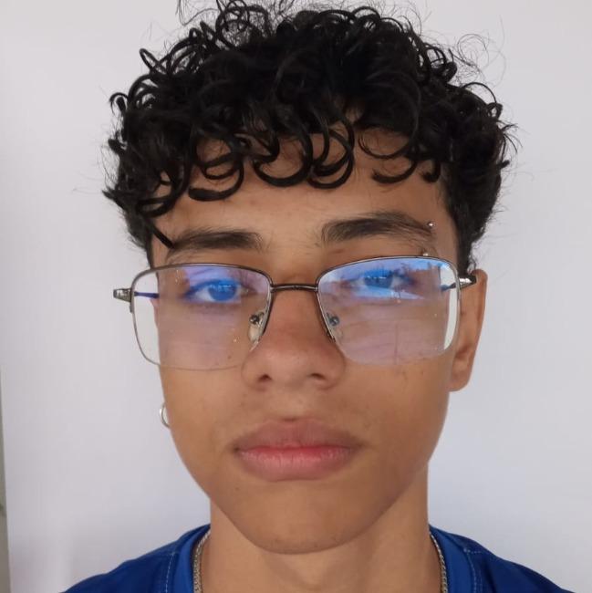 Lucas Simplício dos Santos