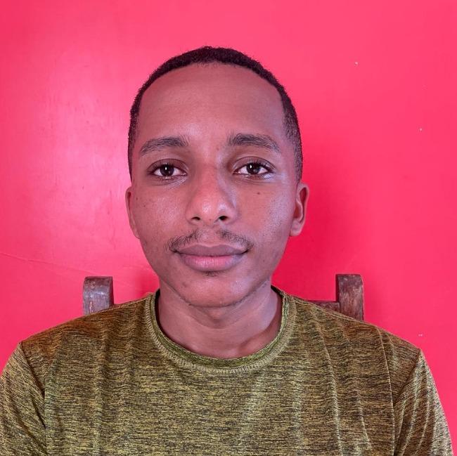 CYELON CESAR BARBOSA VALE