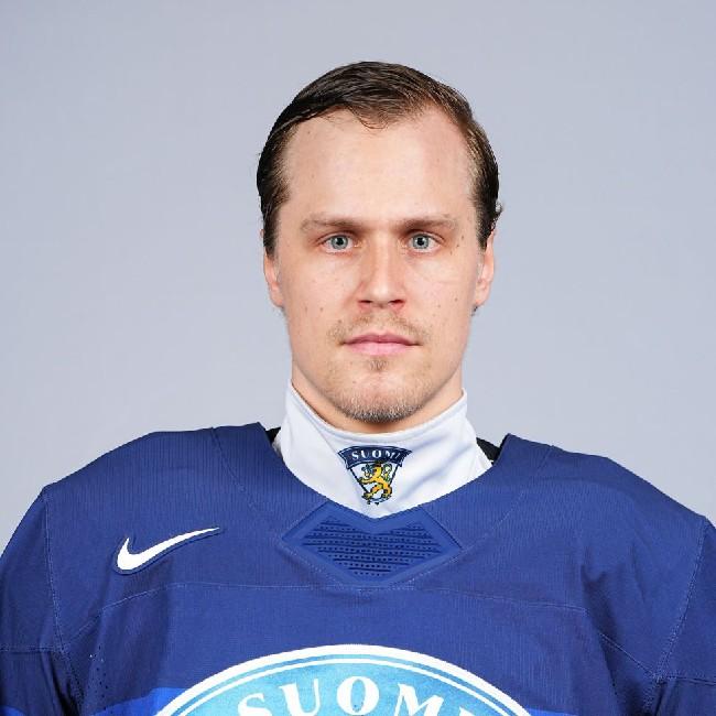 MAENALANEN Saku