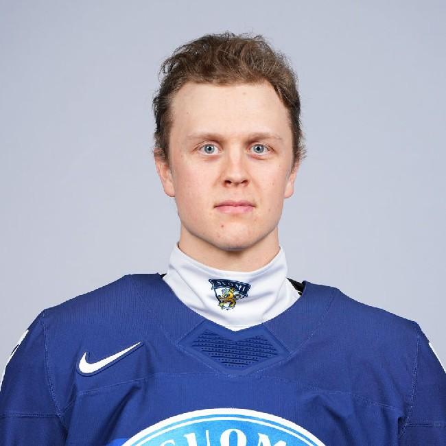 PUUSTINEN Valtteri