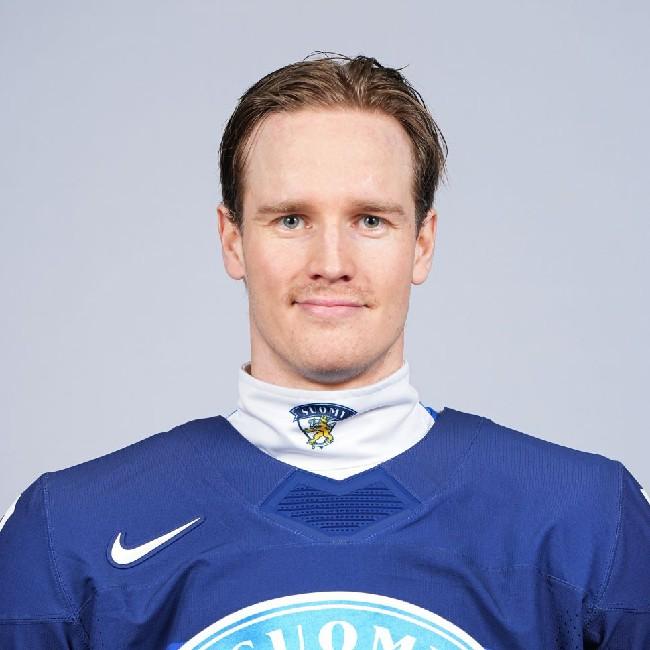 RIIKOLA Juuso