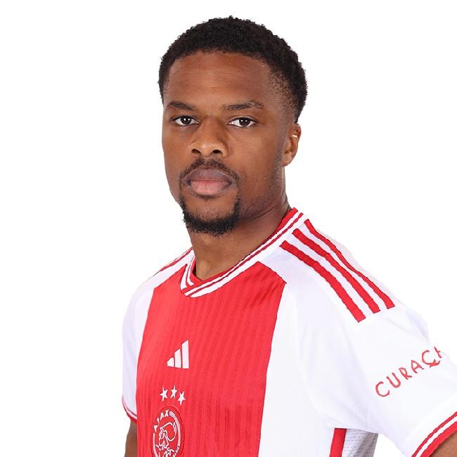 Chuba Akpom