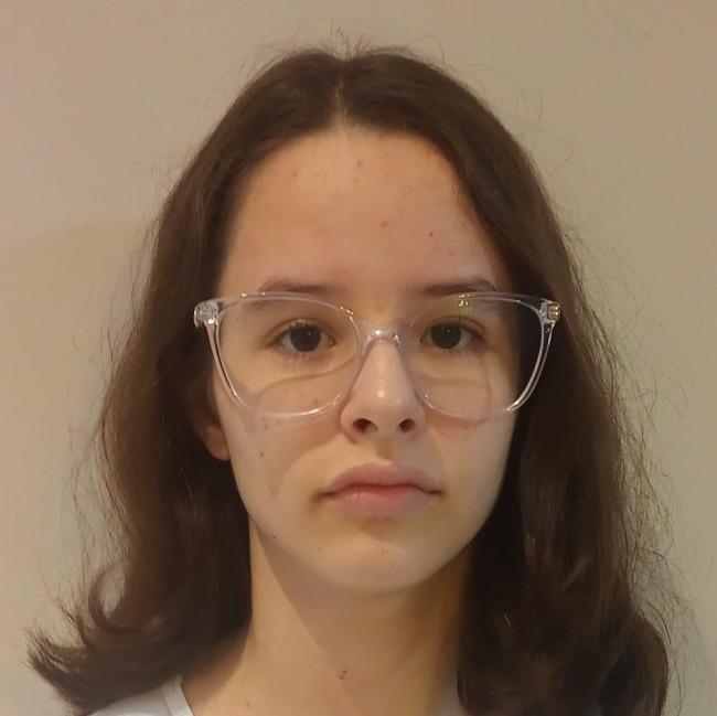 Larissa Linhares Martins