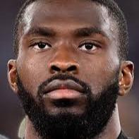 Fikayo TOMORI