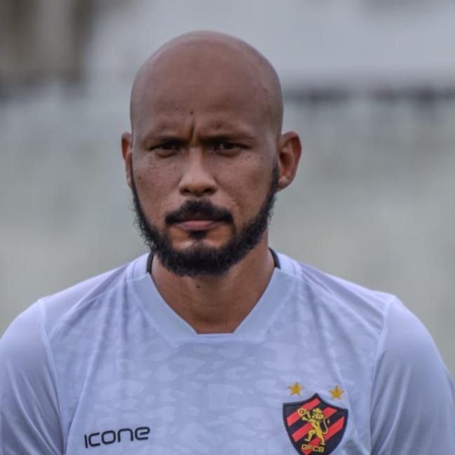 LUCAS PEREIRA DE OLIVEIRA