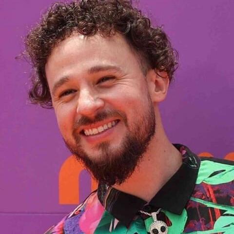 Luisito Comunica