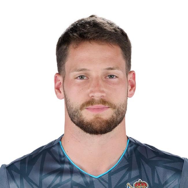 Alex Remiro
