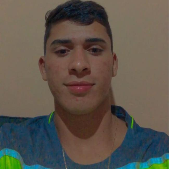 REDELLY DA SILVA AMORIM
