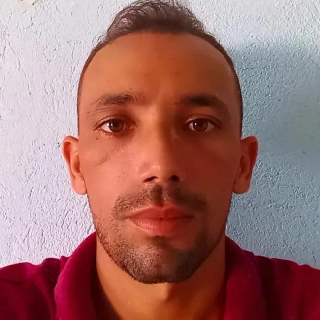 LEONARDO PEREIRA MOURA