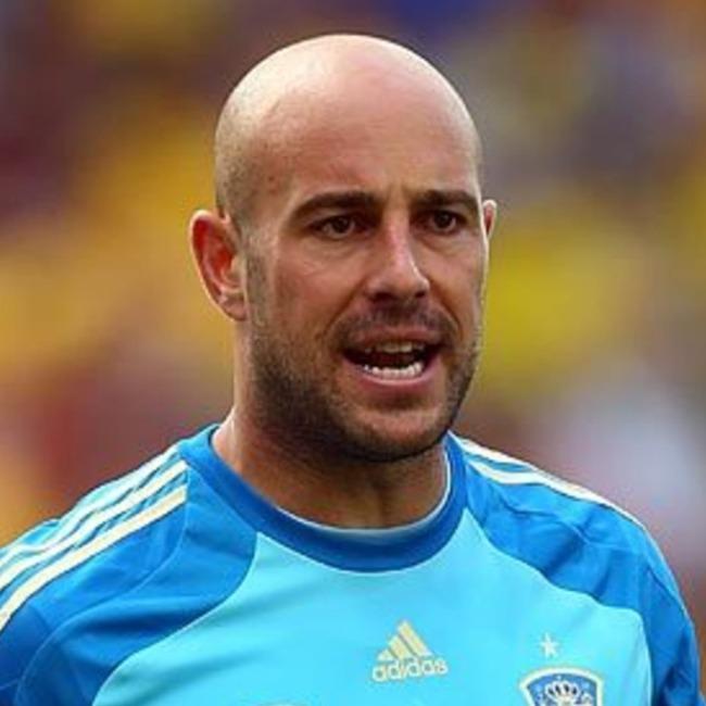 Pepe Reina (GK)