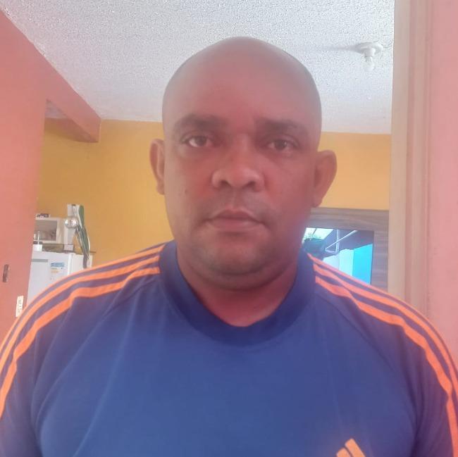 ROBSON SOARES DA SILVA - MASSAGISTA