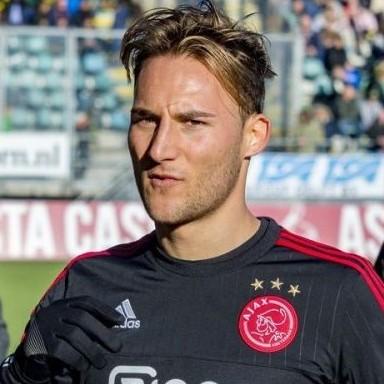 Nemanja Gudelj