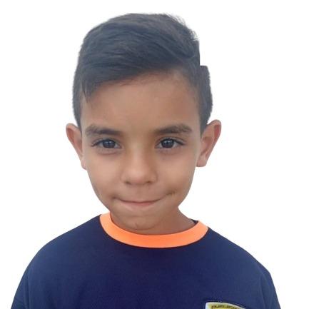 SANTIAGO ALEJANDRO HERNANDEZ J.