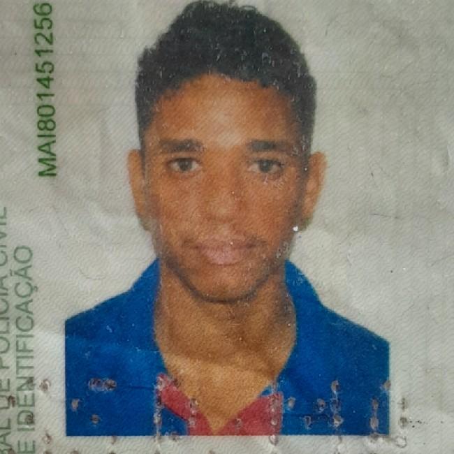 Lenon Pereira Brito