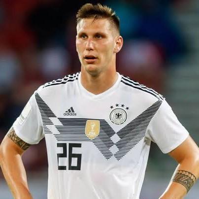 Niklas Süle