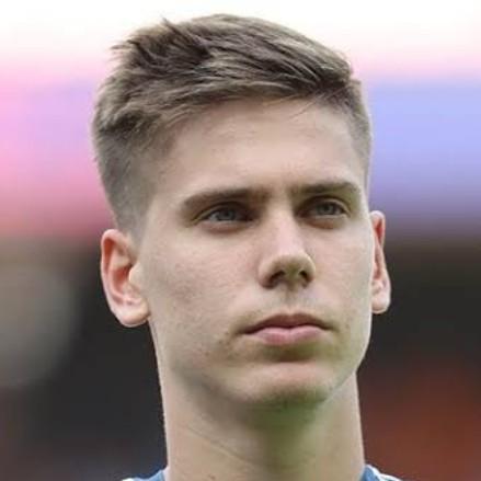 Rb Foyth
