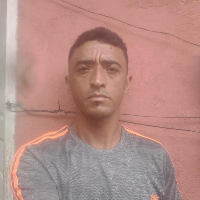 LOUGAS SOUZA PORTELA