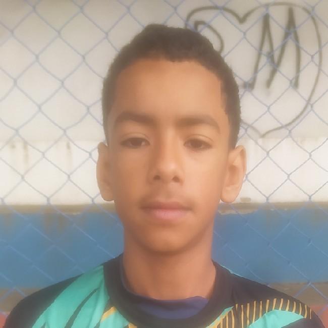 DAVI MARLON MORAES SILVA RG 23.587.794-82