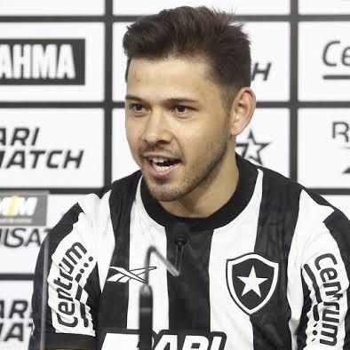 Ó. Romero