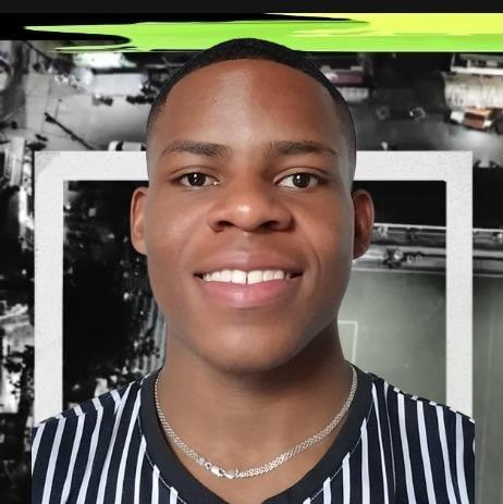 JUNIOR SANTIAGO PALACIOS
