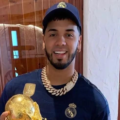 Anuel AA