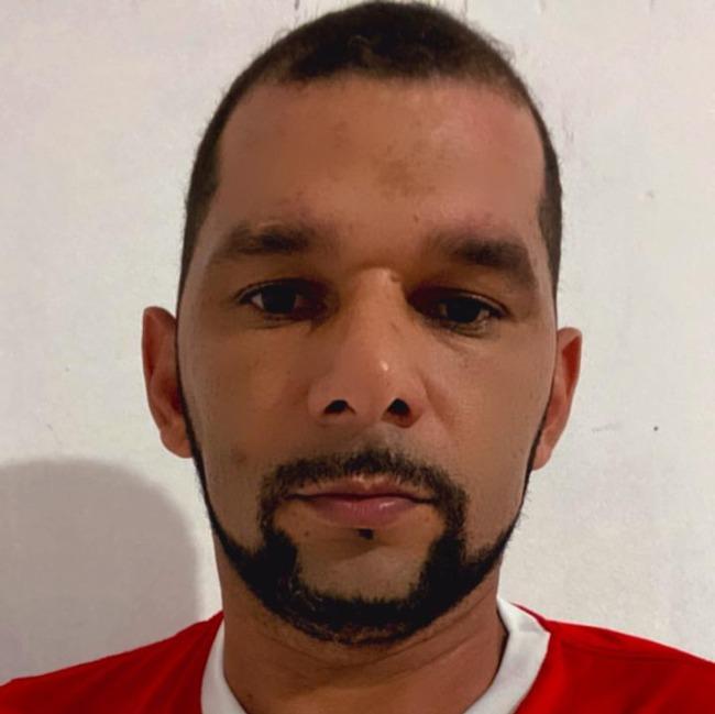 WELTON FERREIRA DOS SANTOS