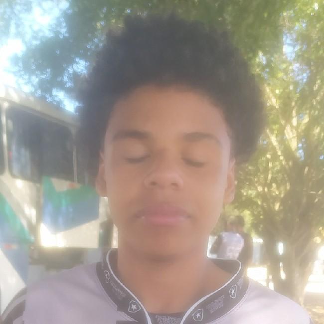 ANDREY CENA DE ANDRADE RG 22.347.575-09