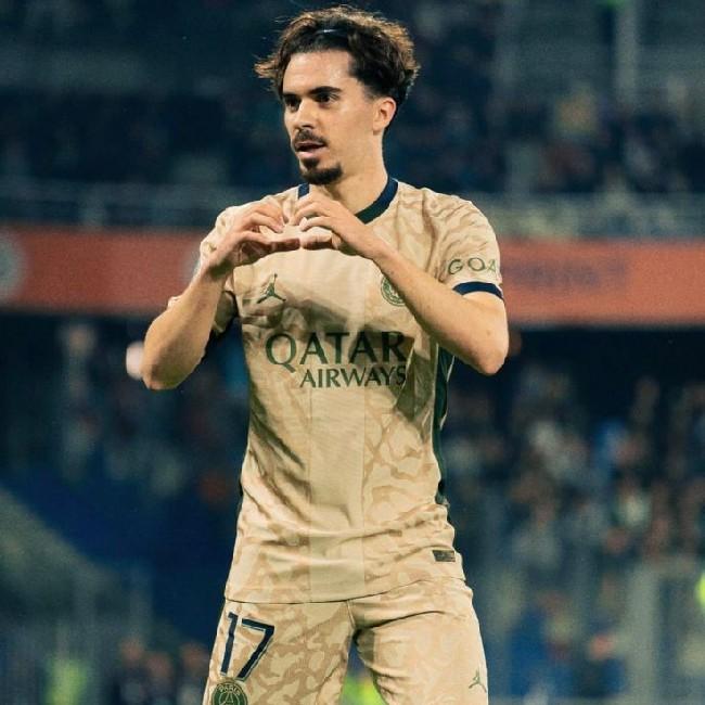 𝑽𝑰𝑻𝑰𝑵𝑯𝑨 / Pablobr06