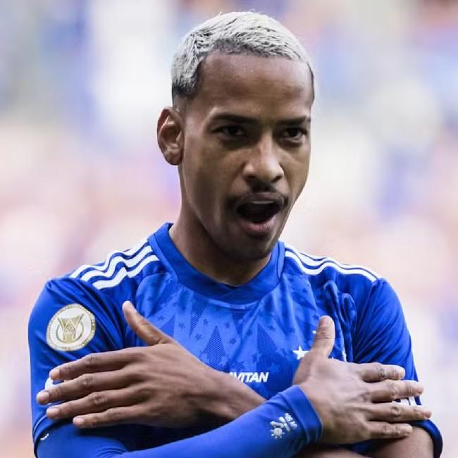 Matheus Pereira