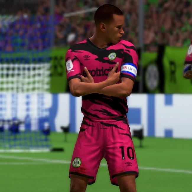 Hecmar58 (thepandared21)