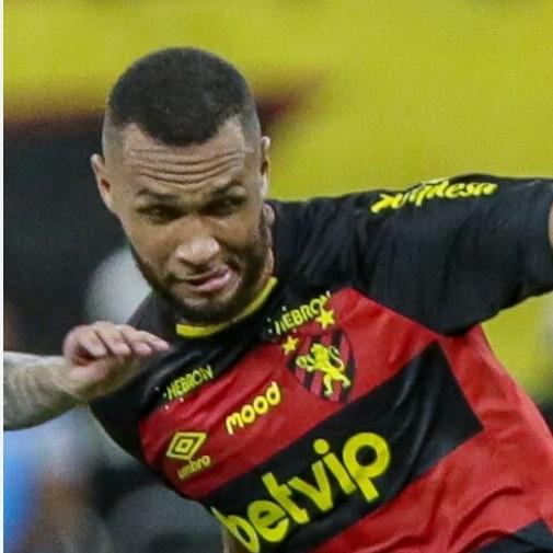 G. Lopes
