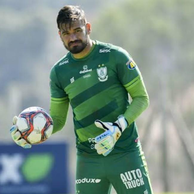 Matheus Cavichioli