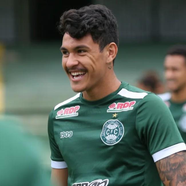 Matheus Bueno