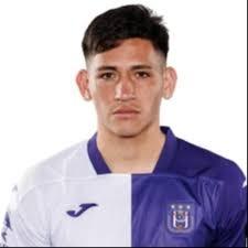 Luis Vazquez