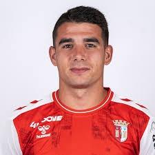 Victor Gomez