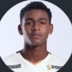 🇵🇪 Luis Chávez