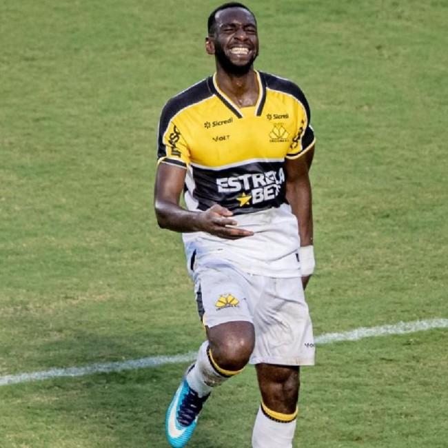 Yannick Bolasie