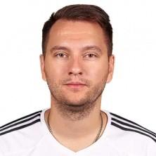 Роман Калинченков