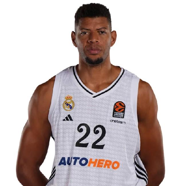 WALTER TAVARES