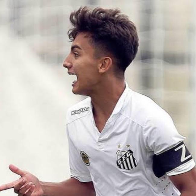 Lucas Lourenço Andrade