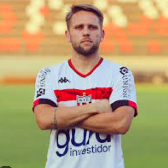 Gustavo Simon Vertuoso