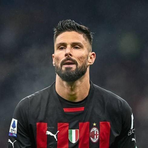O GIROUD