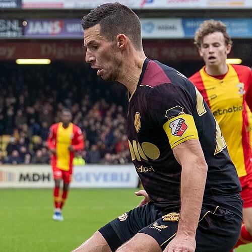 Nick Viergever (captain)