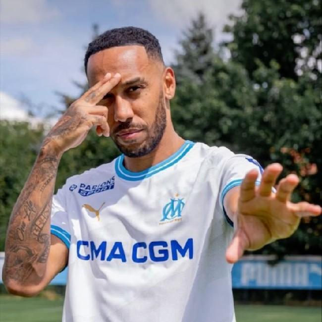 ST | Pierre Aubameyang