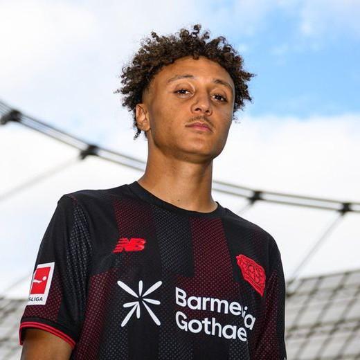 LW | Eliesse Ben Seghir